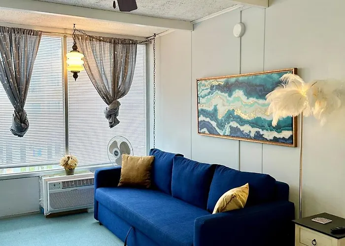Apartment Cozy Steps From The Ocean And Seacrets Ocean City