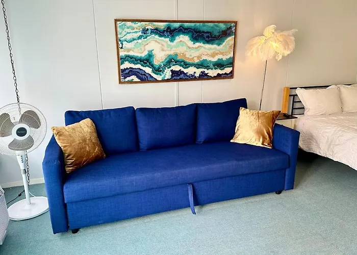 Apartment Cozy Steps From The Ocean And Seacrets